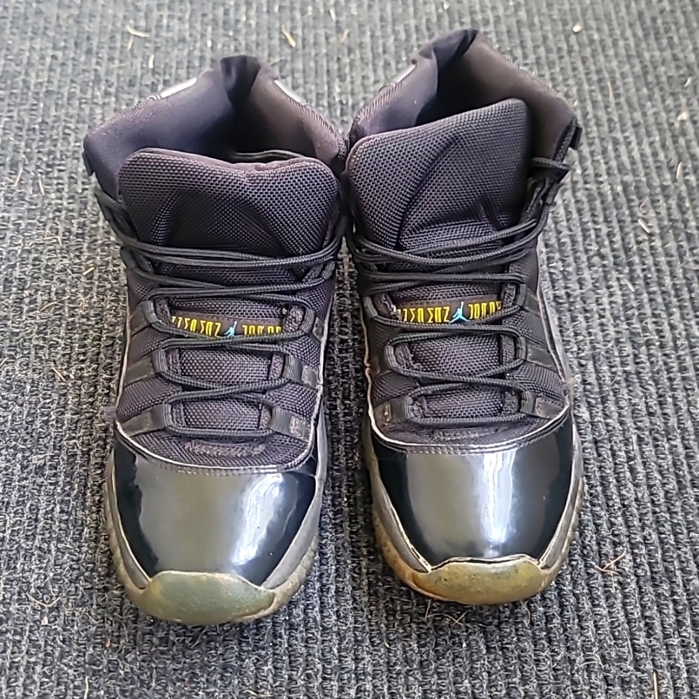 Jordan Retro 11 Gamma Blue 6.5Y